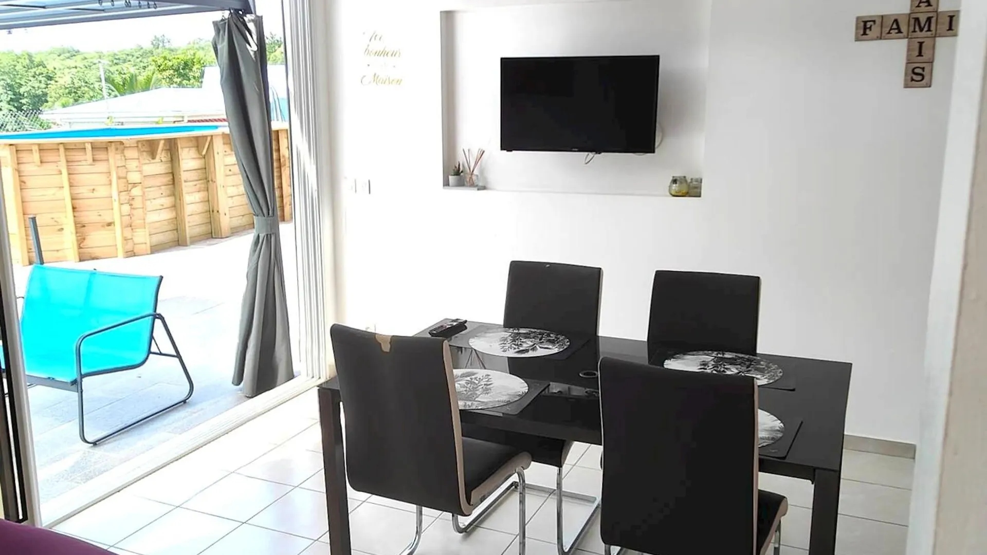 דירה Appartement Moderne A Sainte Anne Avec Piscine Partagee / 80 M² גוואדלופ